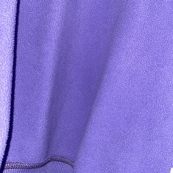 Nike dry fit hoodie. Lilac purple, pink swish. Size XL. Somewhat worn. - Picture 5 of 6